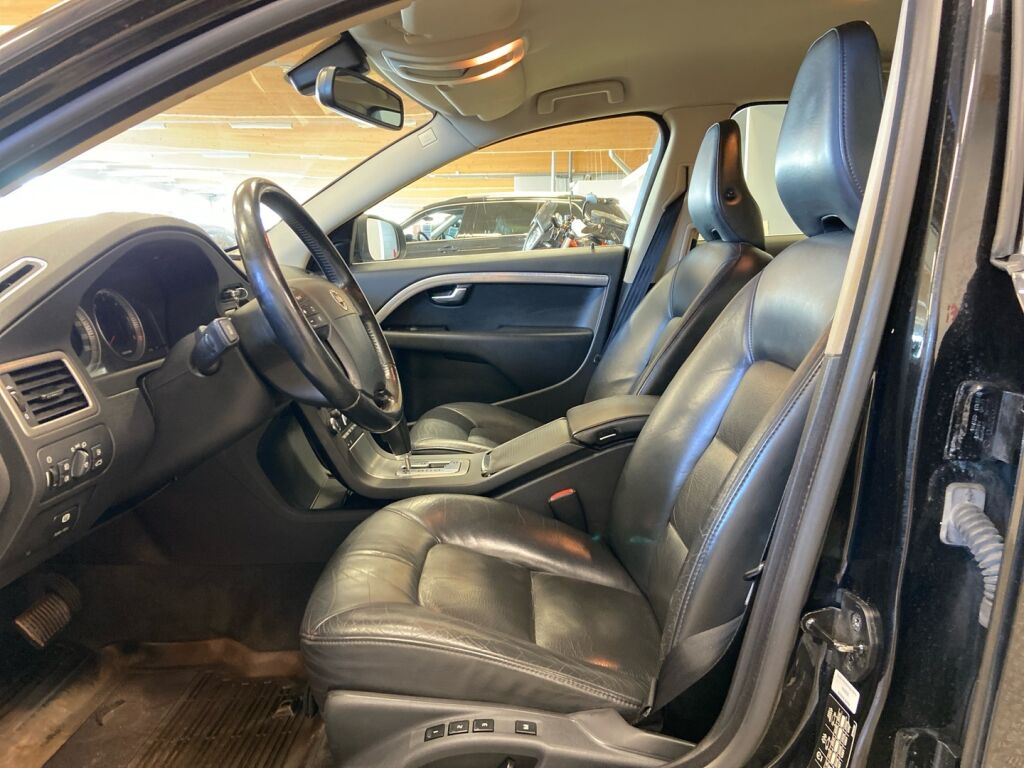 Volvo S80 2009 Musta