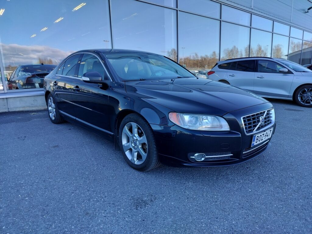 Volvo S80 2009 Musta