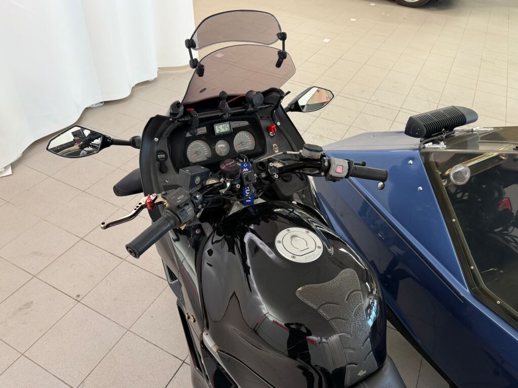 Suzuki GSX 1993 Punainen