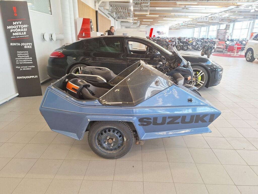 Suzuki GSX 1993 Punainen