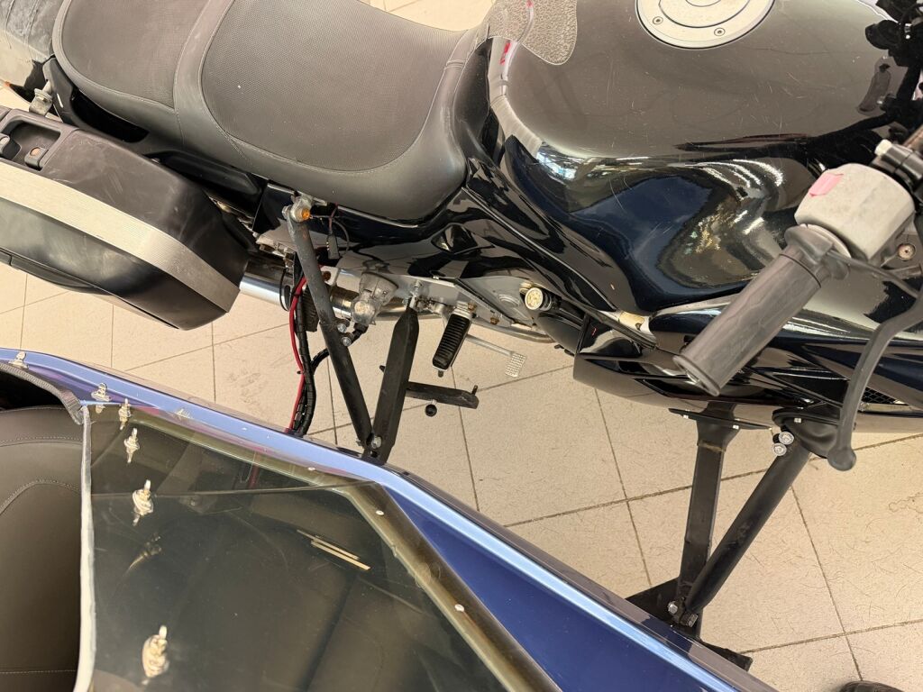 Suzuki GSX 1993 Punainen