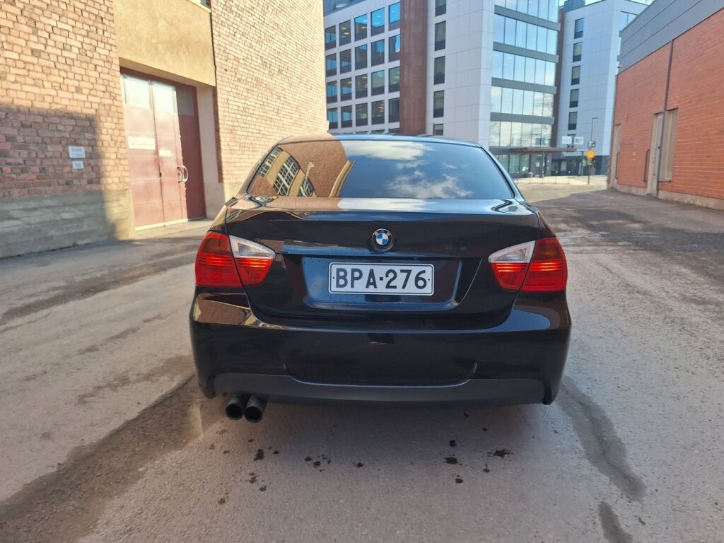 BMW 325 2008 Sininen