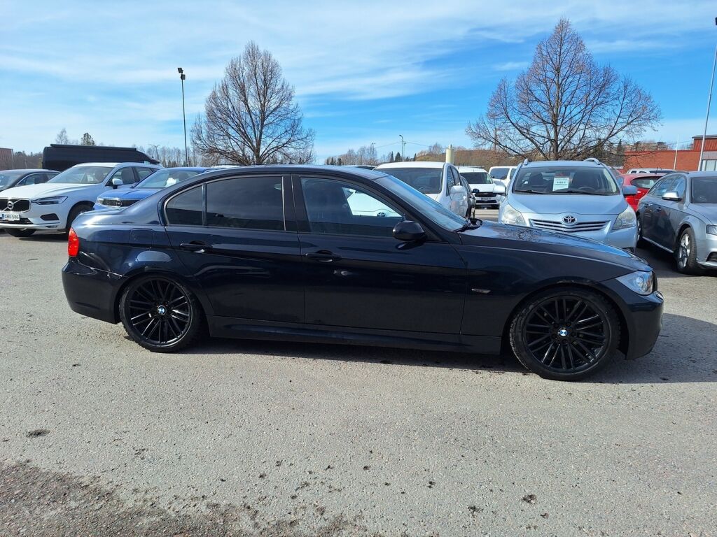 BMW 325 2008 Sininen
