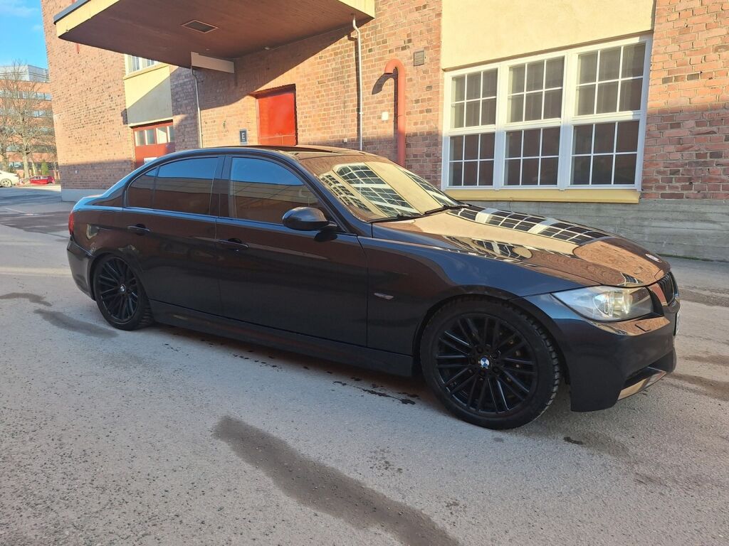 BMW 325 2008 Sininen