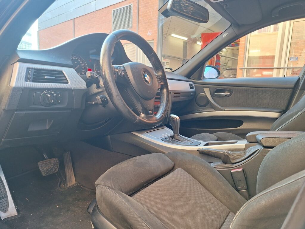 BMW 325 2008 Sininen