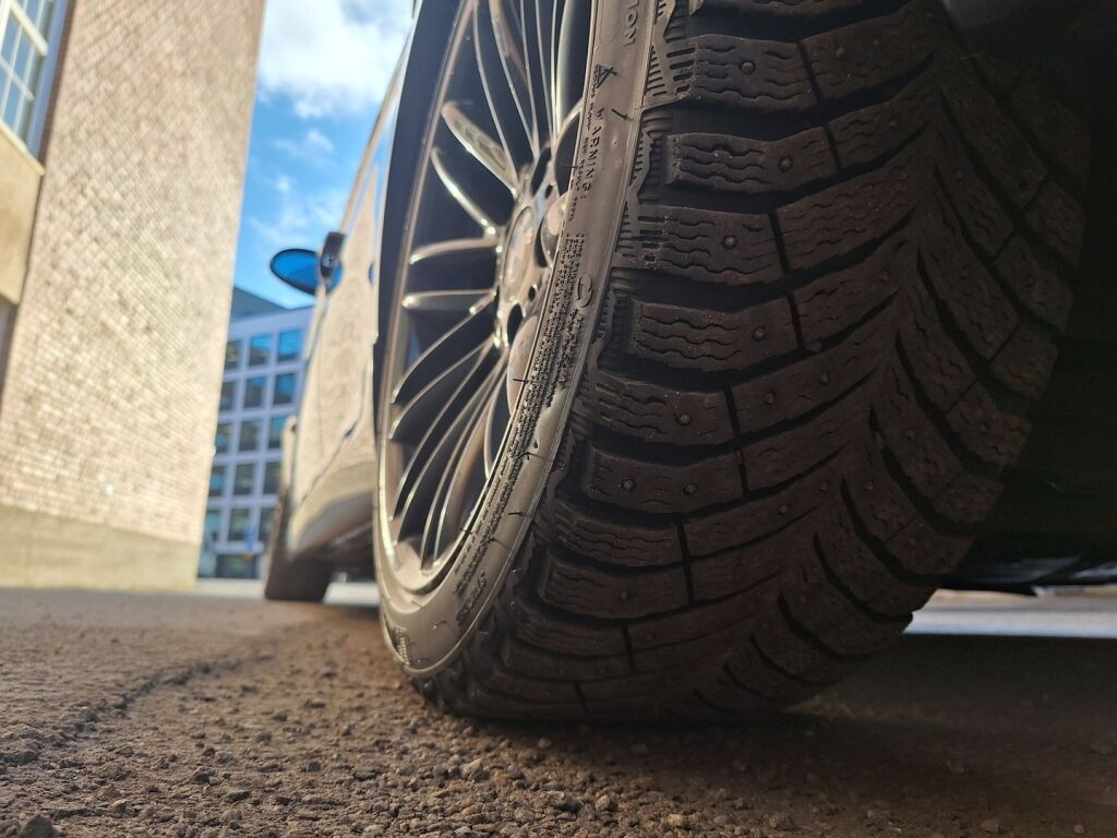 BMW 325 2008 Sininen