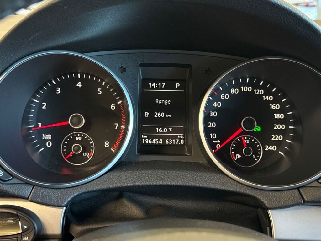 Volkswagen Golf 2012 Hopea