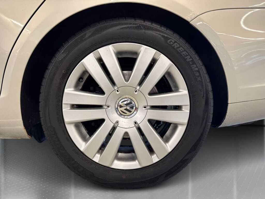 Volkswagen Golf 2012 Hopea