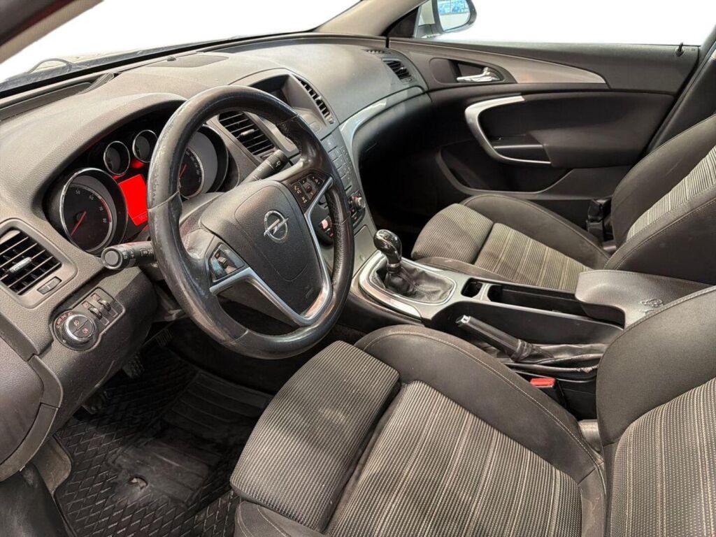 Opel Insignia 2011, bild 7/14