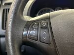 Hyundai i30 2011 Punainen