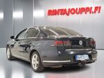 Volkswagen Passat 2011 Musta