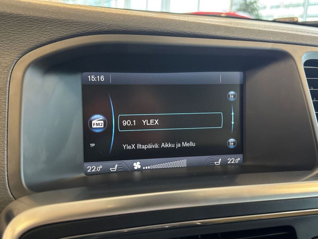 Volvo V60 2013 Musta