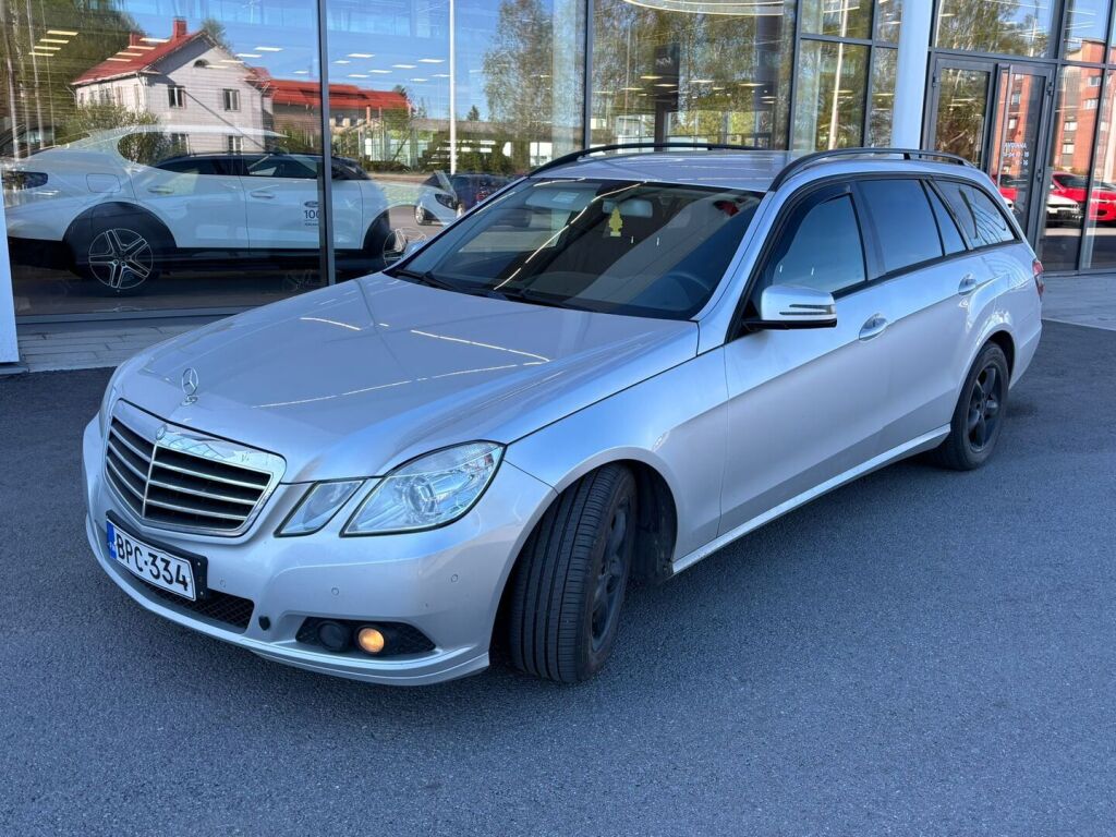 Mercedes-Benz E 2010 Harmaa