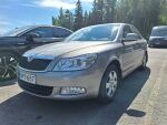 Skoda Octavia 2011 Ruskea (beige)