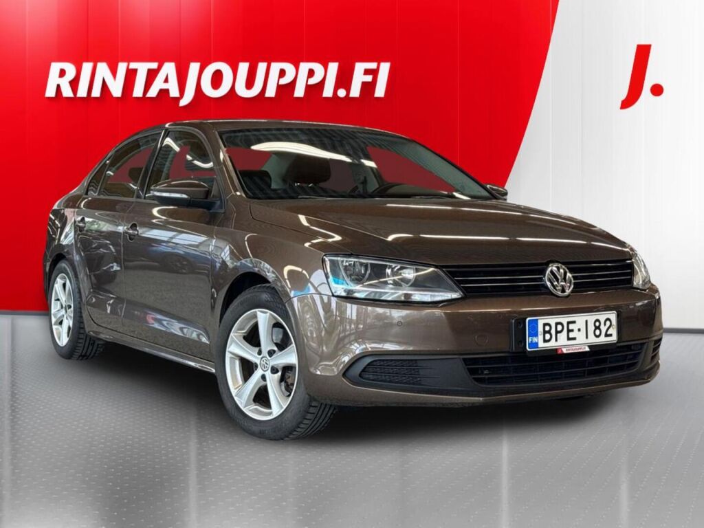 Volkswagen Jetta 2013 Ruskea (beige)