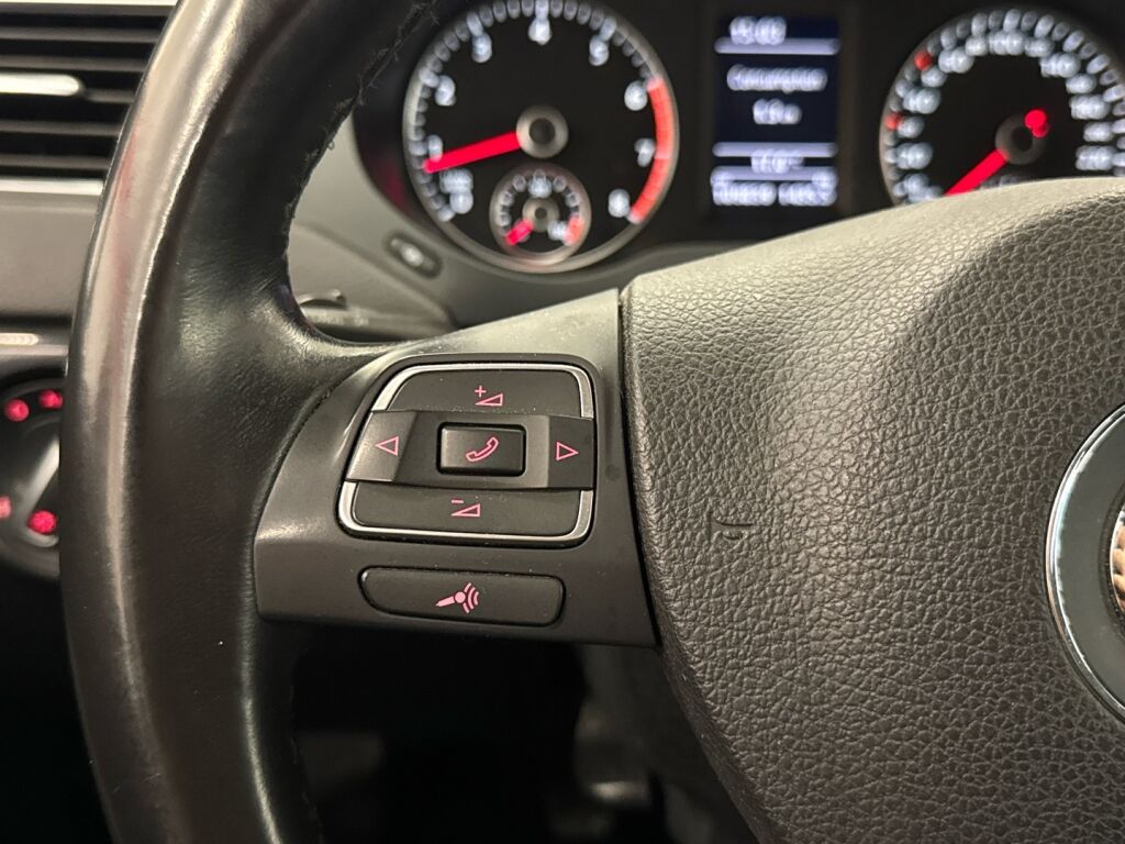 Volkswagen Jetta 2012 Harmaa