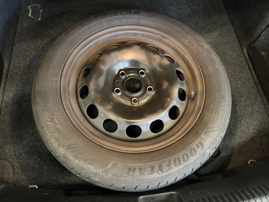 Volkswagen Jetta 2012 Harmaa