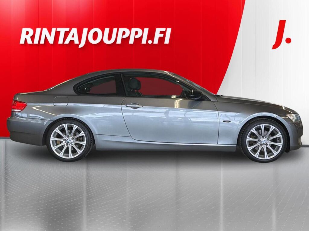 BMW 320 2009 Harmaa