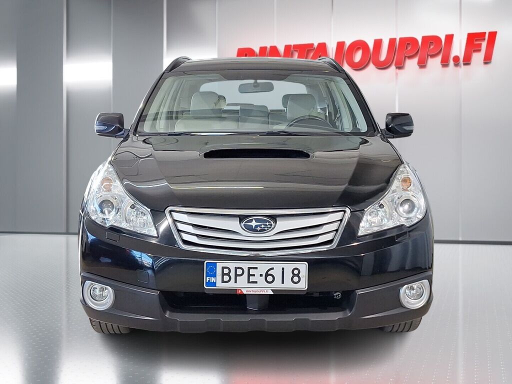 Subaru Outback 2012 Musta