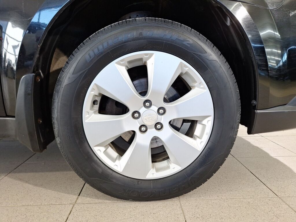 Subaru Outback 2012 Musta