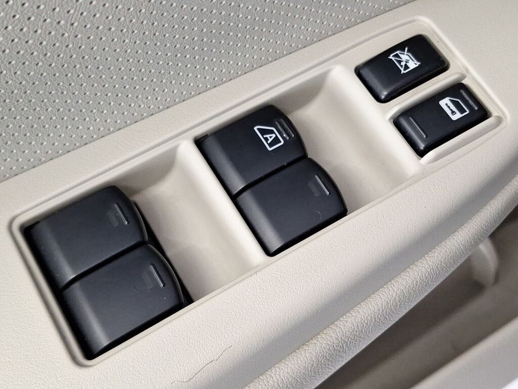 Subaru Outback 2012 Musta