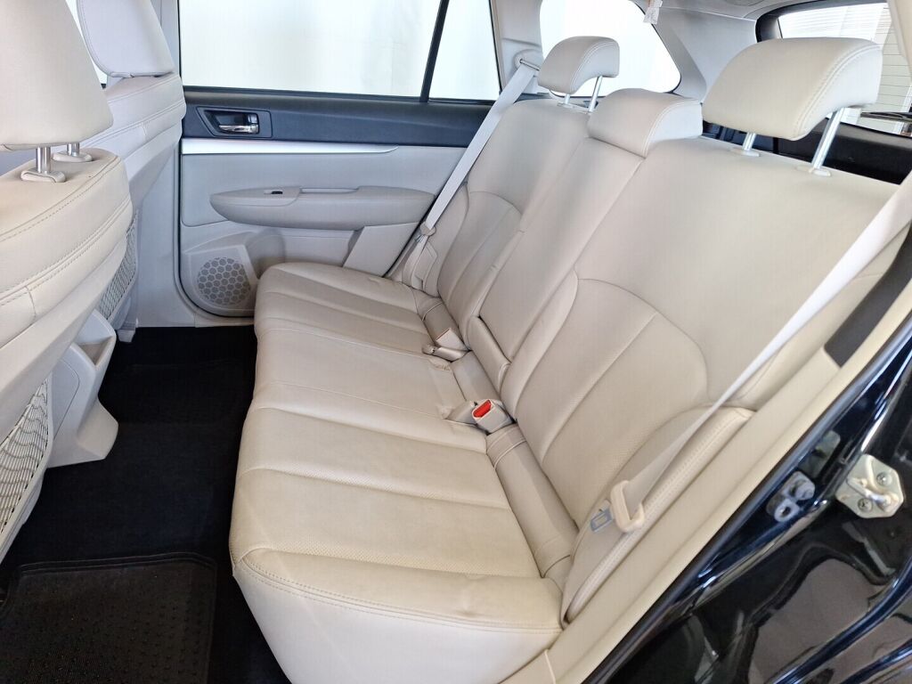 Subaru Outback 2012 Musta