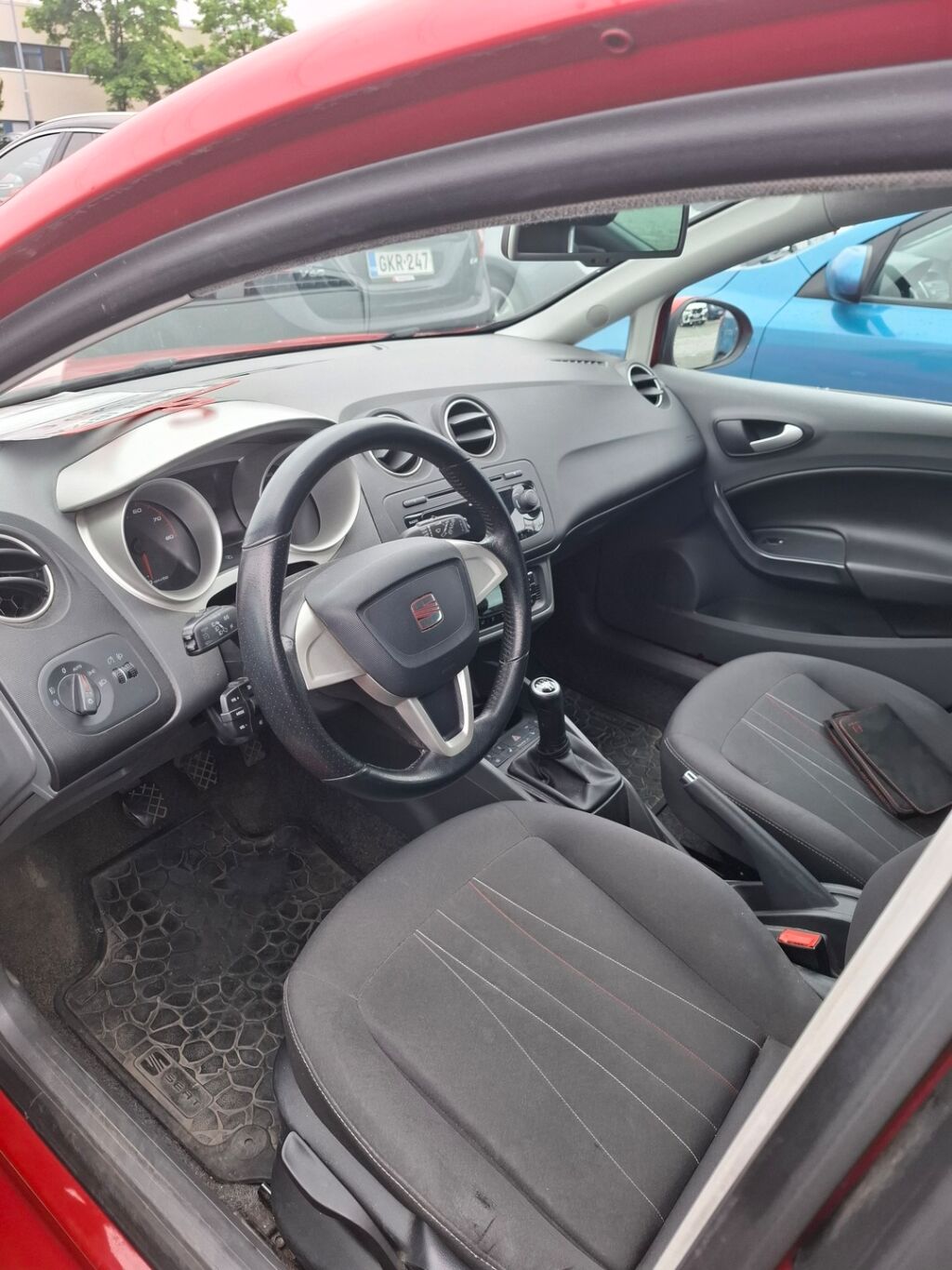 Seat Ibiza 2012 Punainen