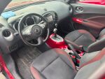 Nissan Juke 2011 Punainen
