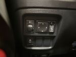 Nissan Juke 2011 Punainen