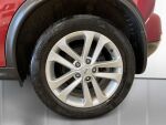 Nissan Juke 2011 Punainen