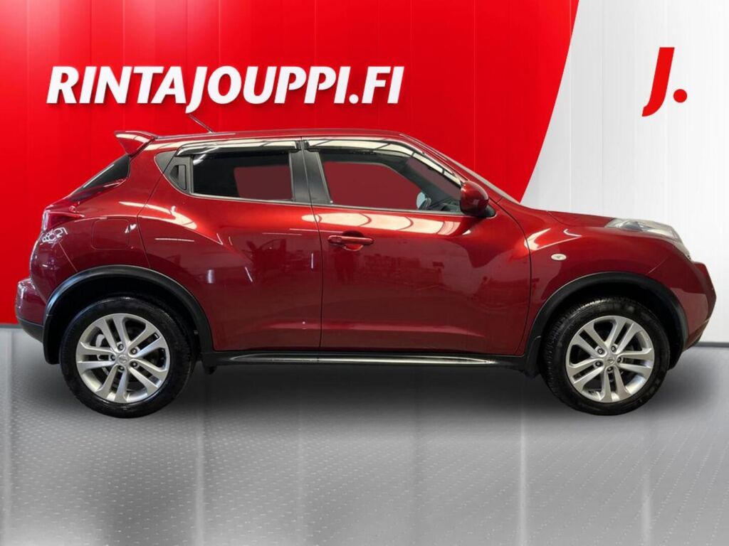 Nissan Juke 2011 Punainen