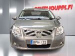 Toyota Avensis 2012 Vihreä