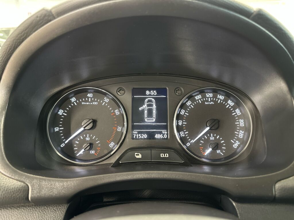 Skoda Roomster 2012 Ruskea (beige)