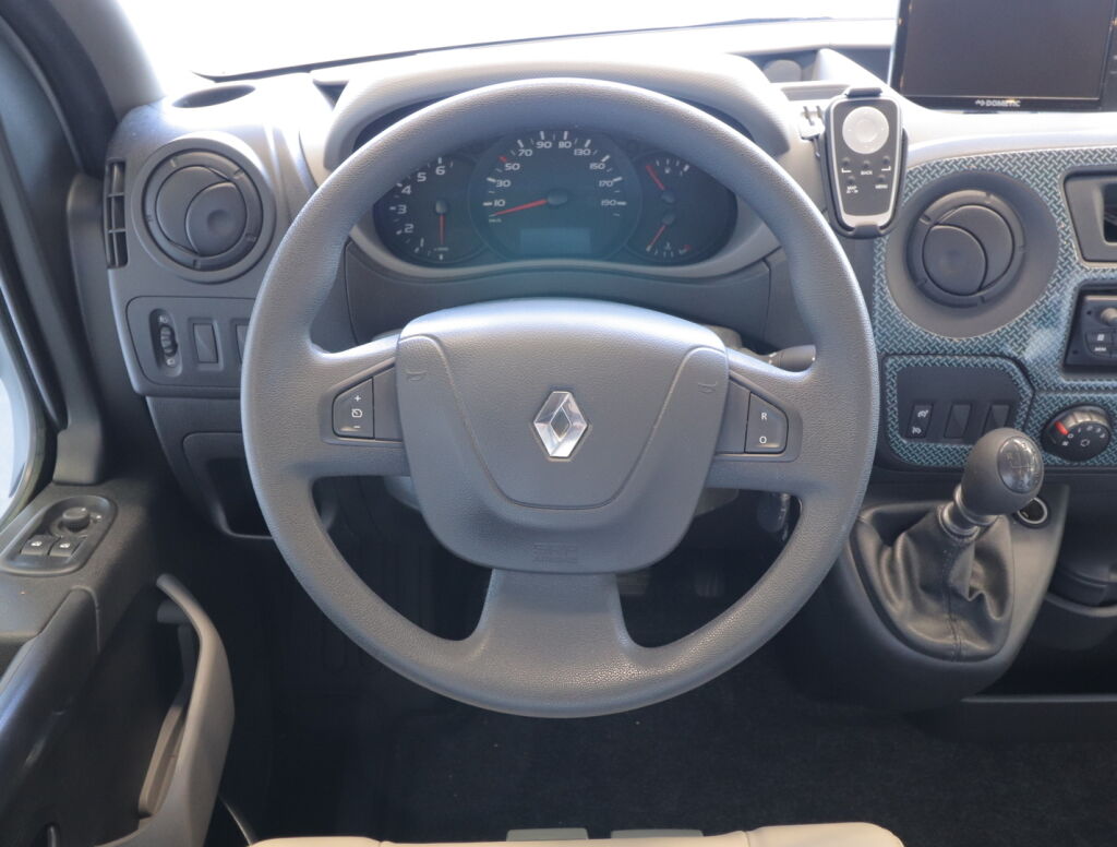 Adria MATRIX SUPREME M 687 SL 2012 Valkoinen