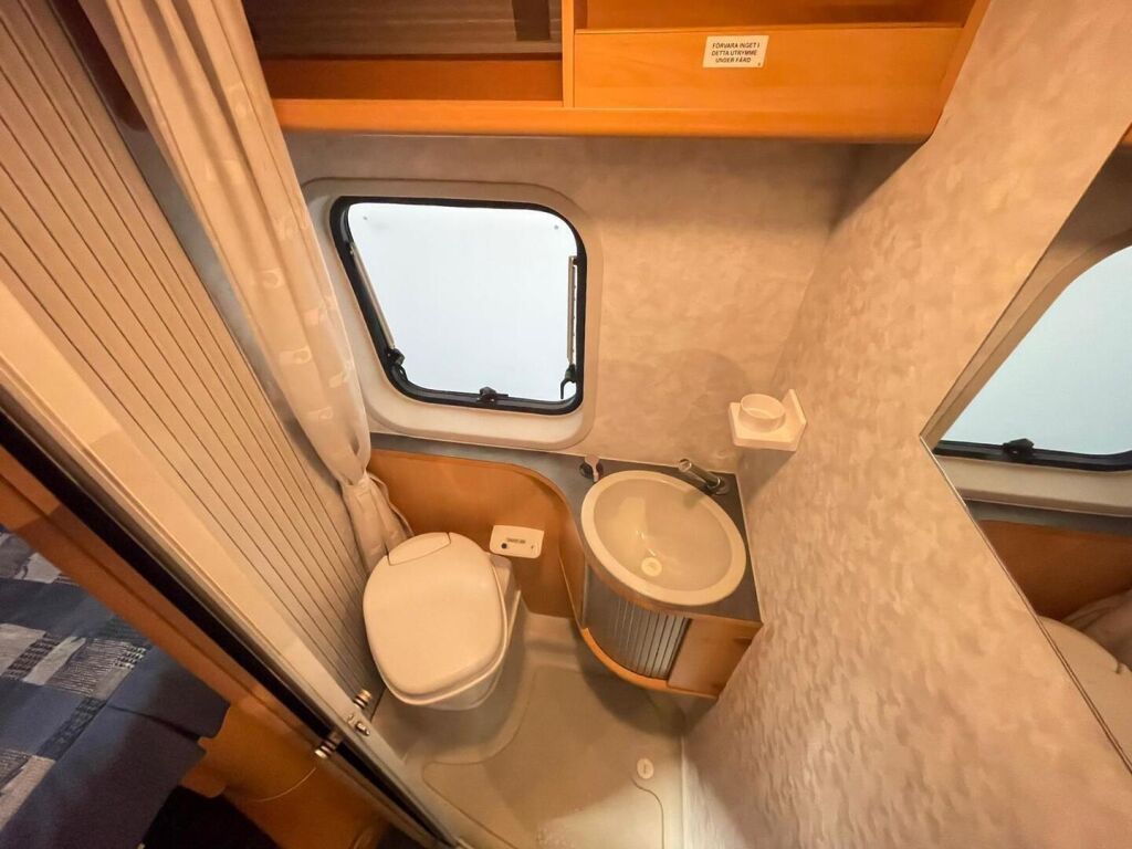 Fiat-adria Twin 600 SP 2007 Harmaa