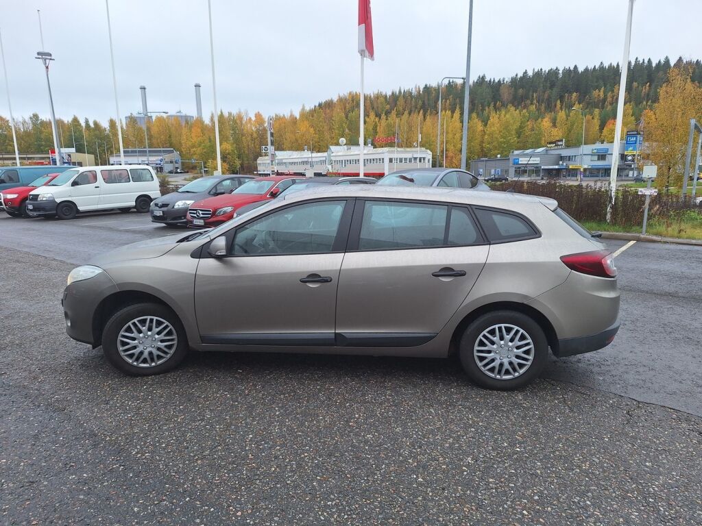 Renault MEGANE 2012 Ruskea