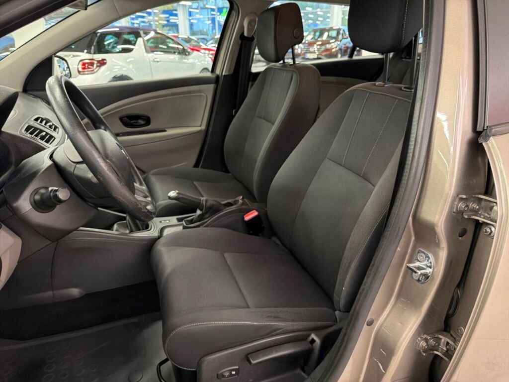 Renault MEGANE 2012 Ruskea
