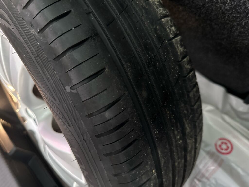 Opel Corsa 2012 Ruskea (beige)