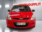 Hyundai i20 2011 Punainen