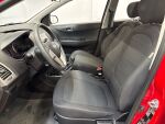 Hyundai i20 2011 Punainen