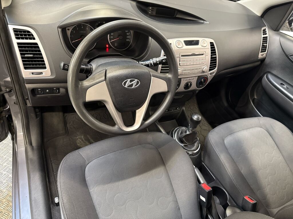 Hyundai i20 2011 Harmaa