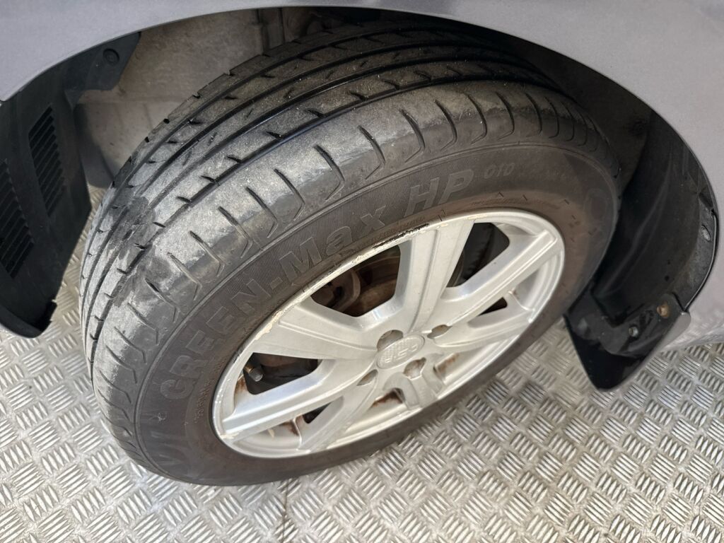 Hyundai i20 2011 Harmaa
