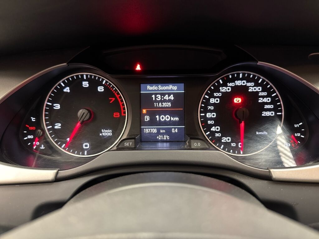 Audi A4 2011 Musta