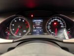 Audi A4 2011 Musta