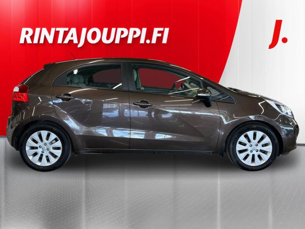 Kia Rio 2011 Ruskea (beige)