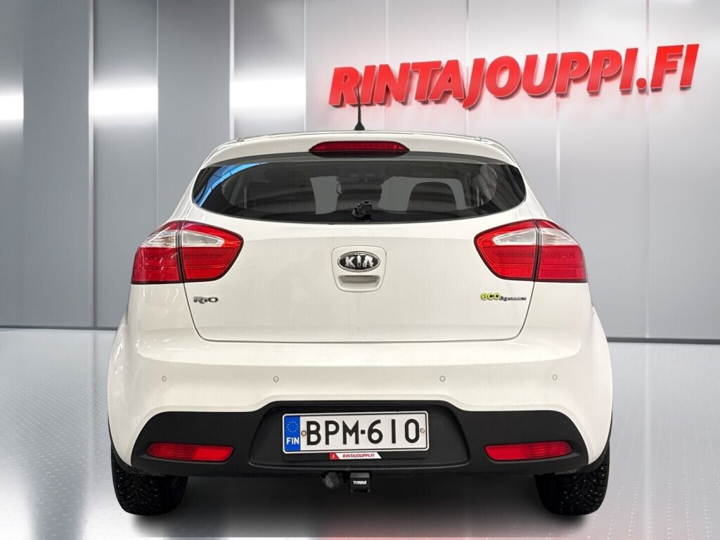 Kia Rio 2012 Valkoinen