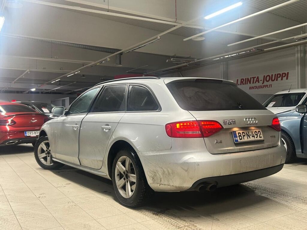 Audi A4 2012 Hopea