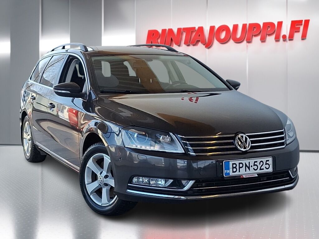 Volkswagen Passat 2011 Ruskea (beige)