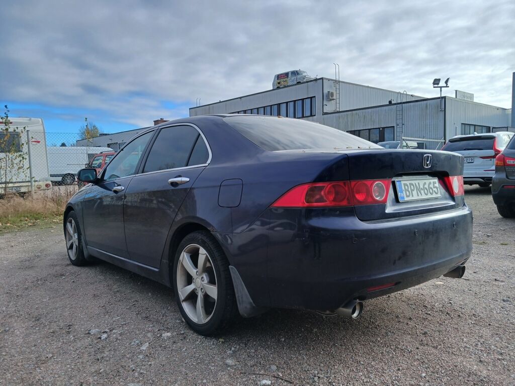 Honda Accord 2005 Violetti