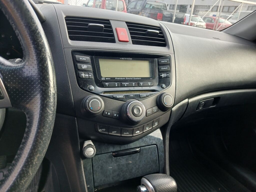 Honda Accord 2005 Violetti